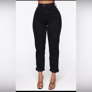 Fashion nova black boyfriend jeans